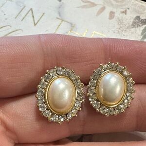 VTG Trifari Faux Pearl Stud Earrings